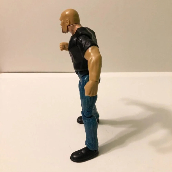 1999 WWE Titan Tron Stone Cold Steve  Austin Jakks Wrestling Action Figure - Picture 4 of 10